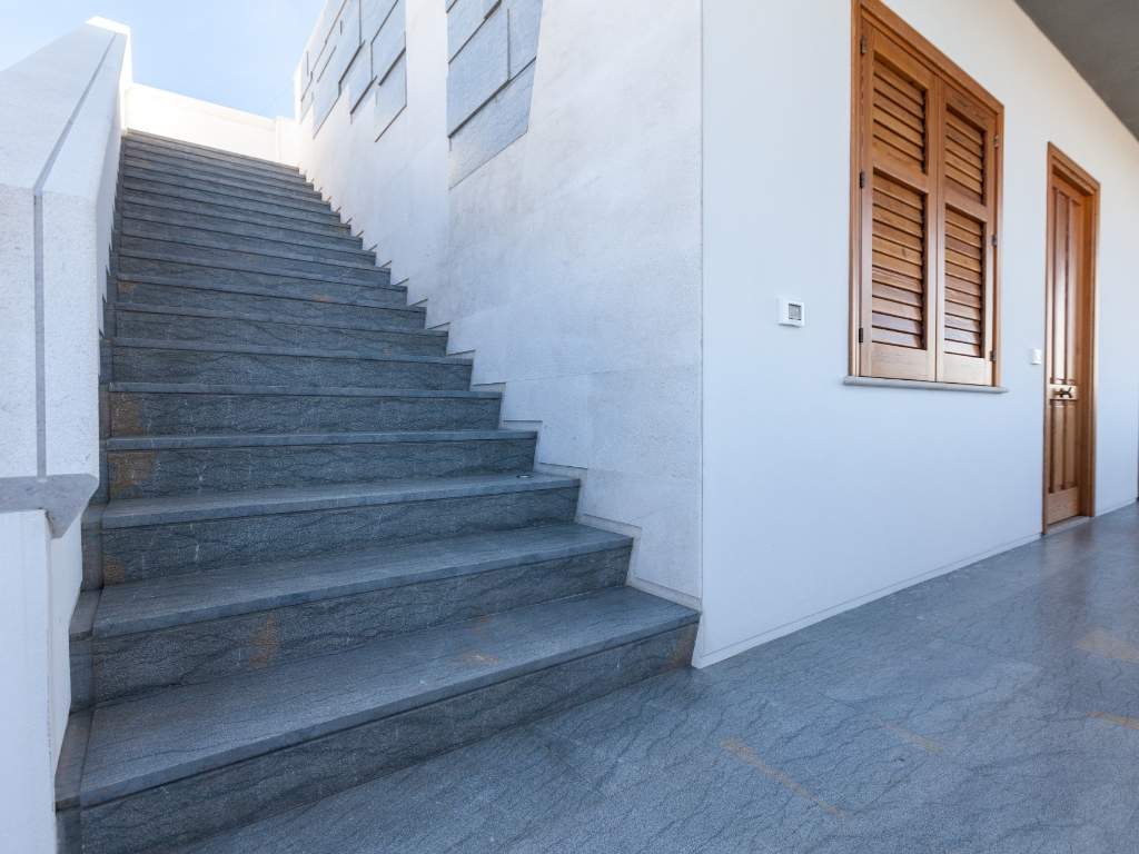 Sartore Marmi Realizzazione Scale Padova